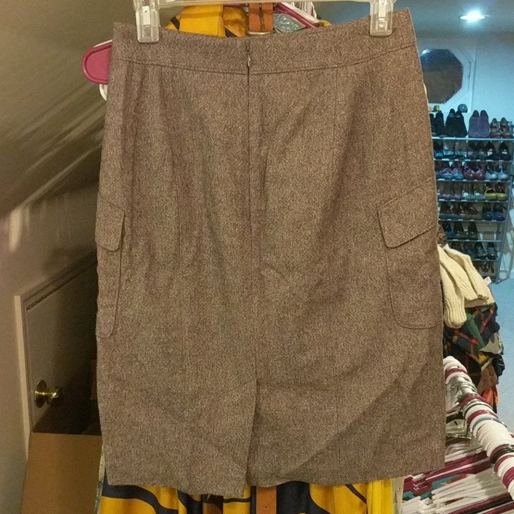 Ann Taylor Pencil Skirt - Picture 3 of 4